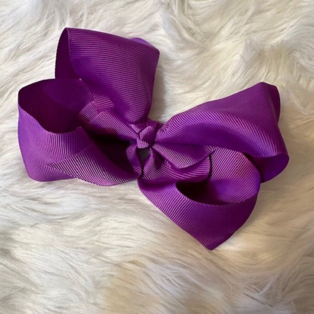 Plum 6" Boutique Bow 7811 Handcrafted NWT Boutique